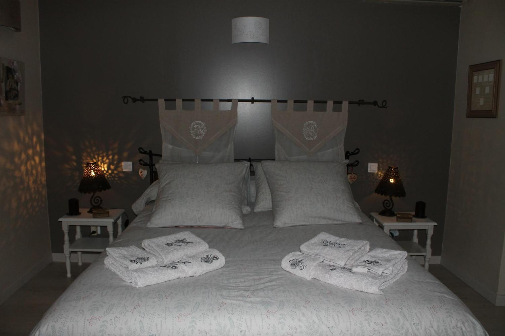 Lou Bastido Hotel Marselha Quarto foto